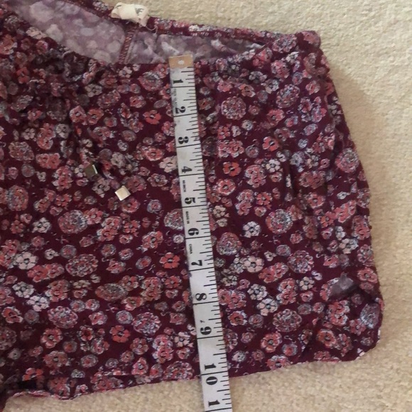 3/25🌻Ardene Short elastic waist S/M gold tassel detail - Picture 7 of 7